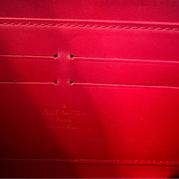 Authentic Louis Vuitton wallet - Picture 11 of 11